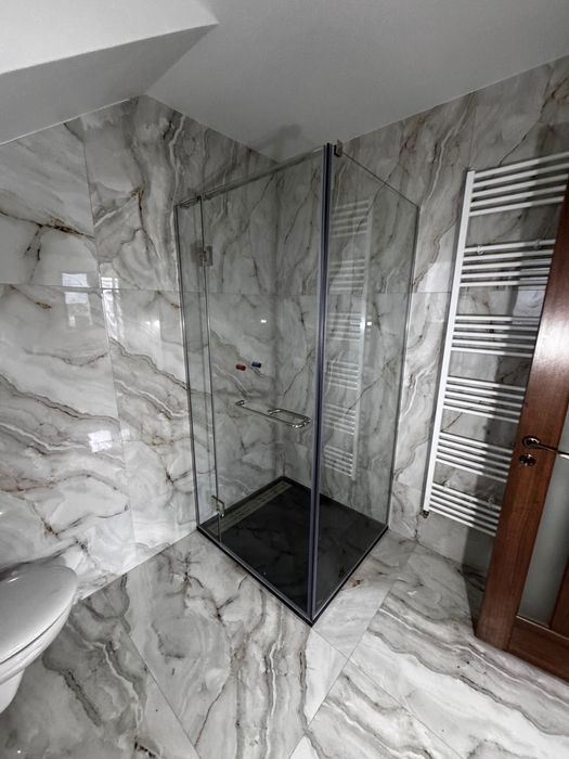 Tâmplărie PVC, Aluminiu, Lemn – Uși & Ferestre