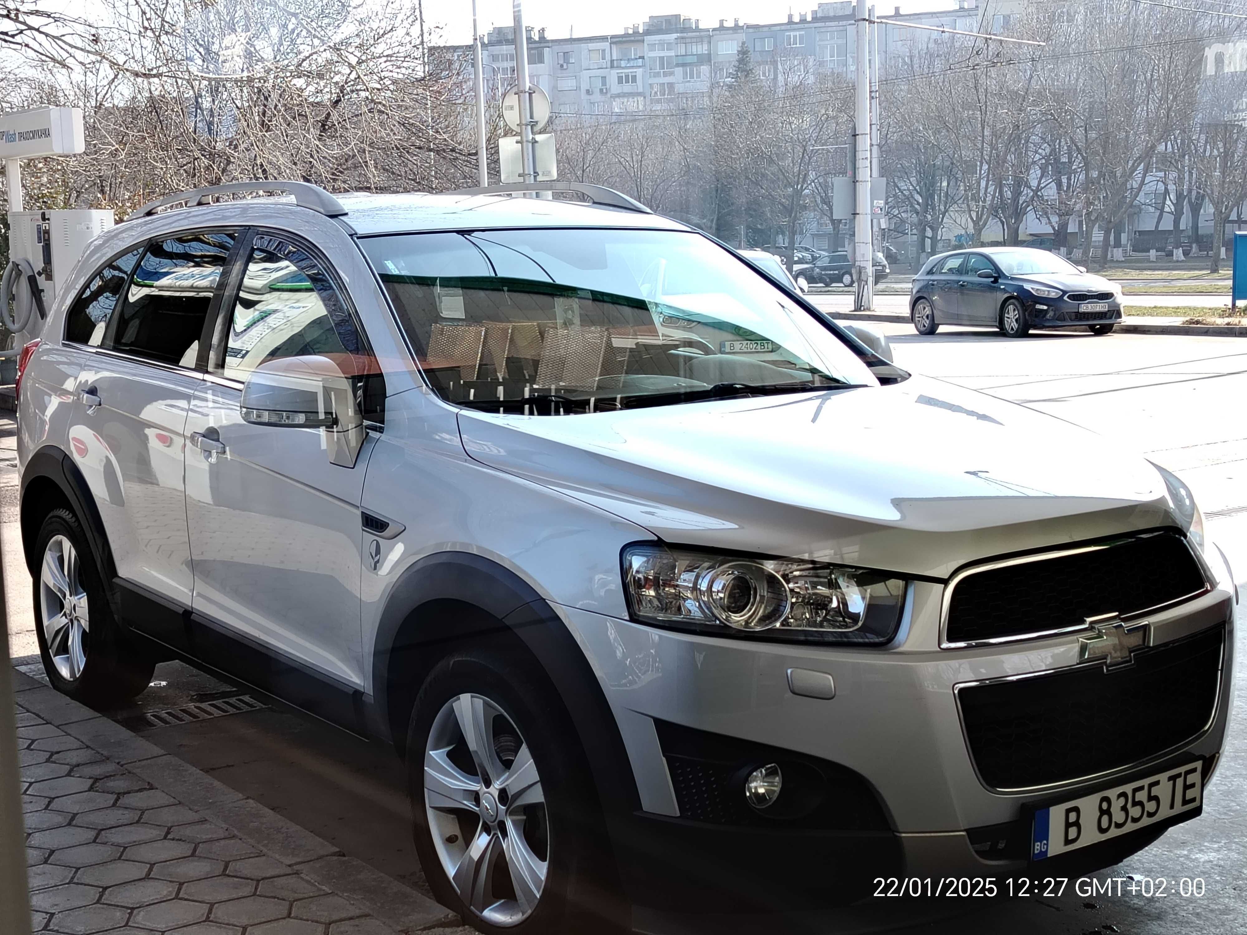 Chevrolet Captiva 2.4 4x4 Юбилейно издание 7 места Газ/Бензин 2012 г.