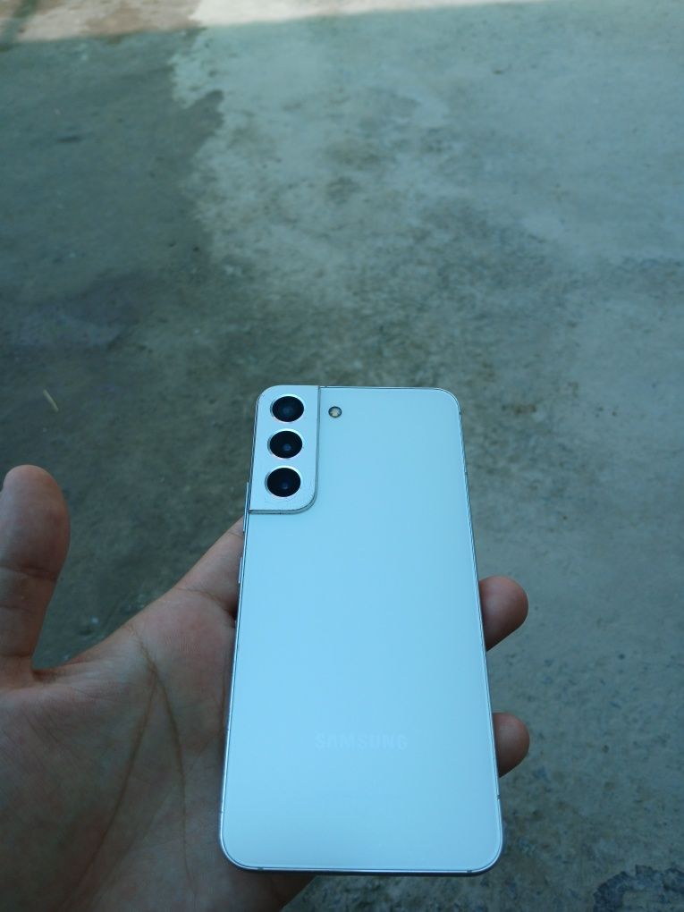 Samsung S22 Satiladi