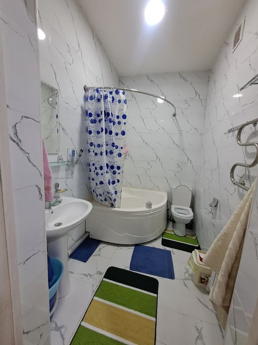 Яшнобод олмос махалла квартира срочно сотилади