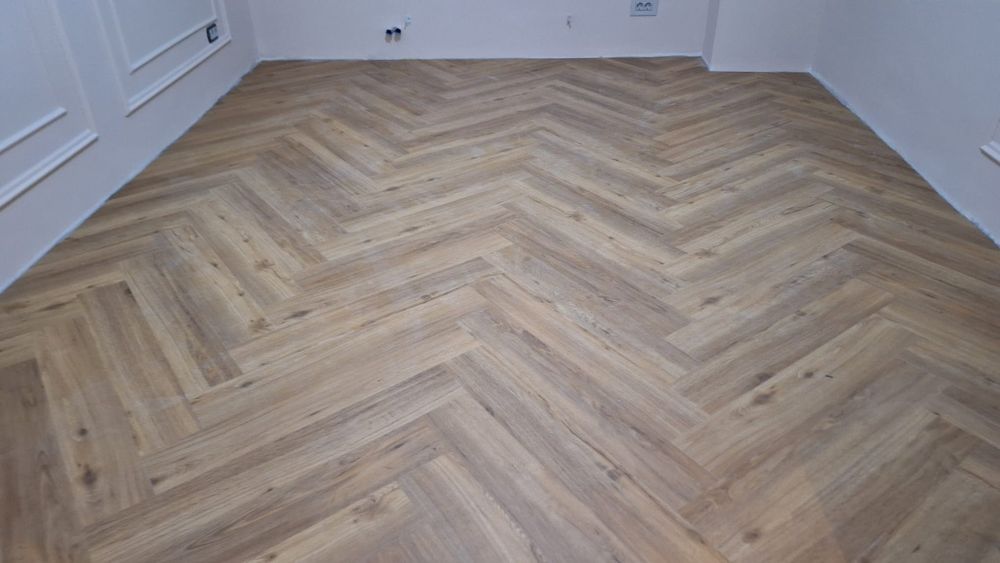 Montez și rașchetez  raschetare  recondiționare șlefuire parchet de la