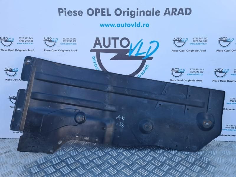 Scut lateral stanga Chevrolet Cruze J308