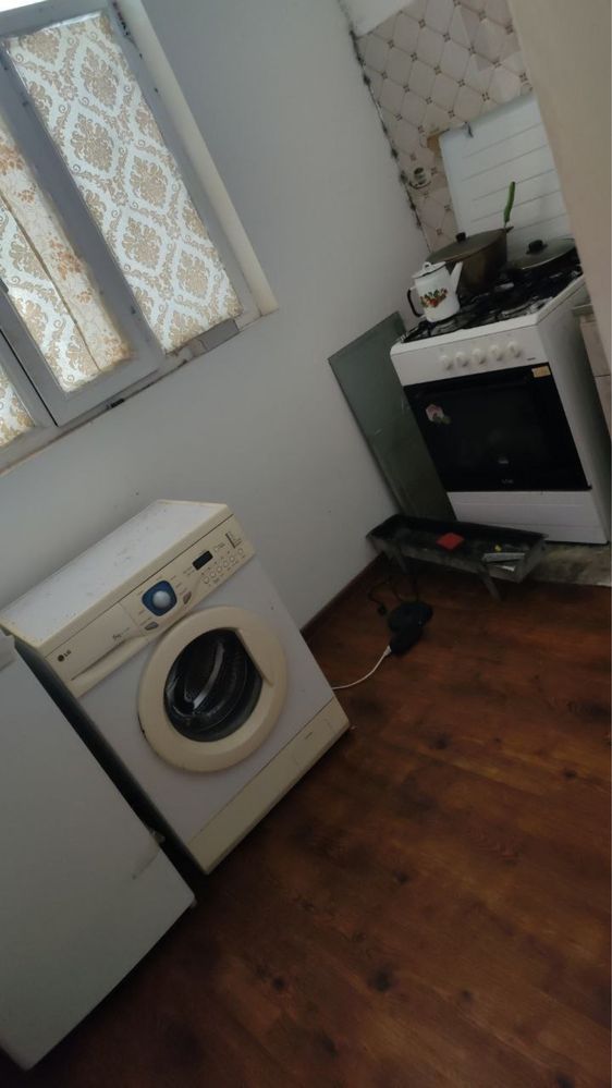 Kvarteraga bollar kerak. Bezmakler sheriklikka