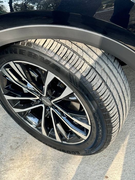 JETOUR X70  сотилади