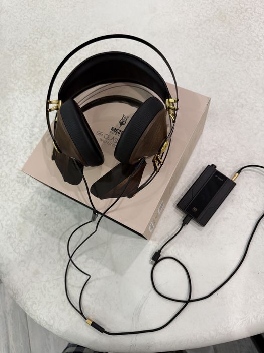 Meze 99 Classsics (Walnut Gold)