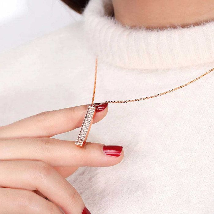 Kолие с гравиран надпис "I LOVE YOU", с покритие от розово злато