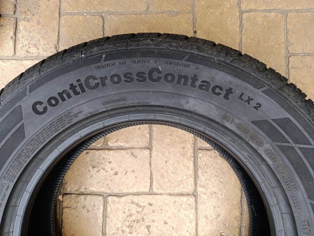 Летни гуми Continental 215/65/16 Conti Cross contact