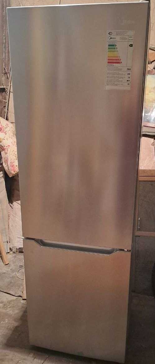 Холодильник двухкамерный Midea (377RN)
