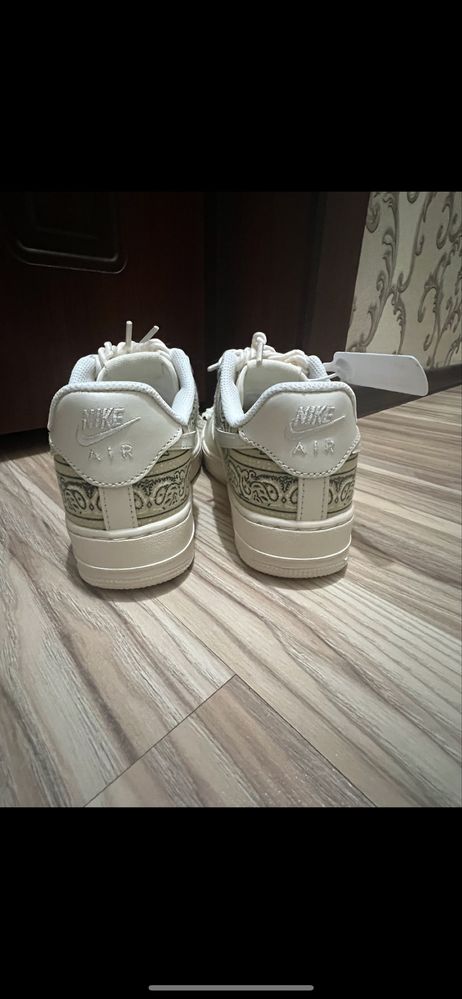 Кроссовки Nike air оригинал