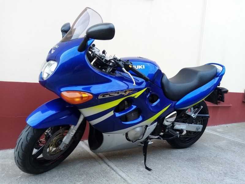 SUZUKI gsxr 600 SRAD / gsxr 600 K 1 - K 3  / gsx 600 F