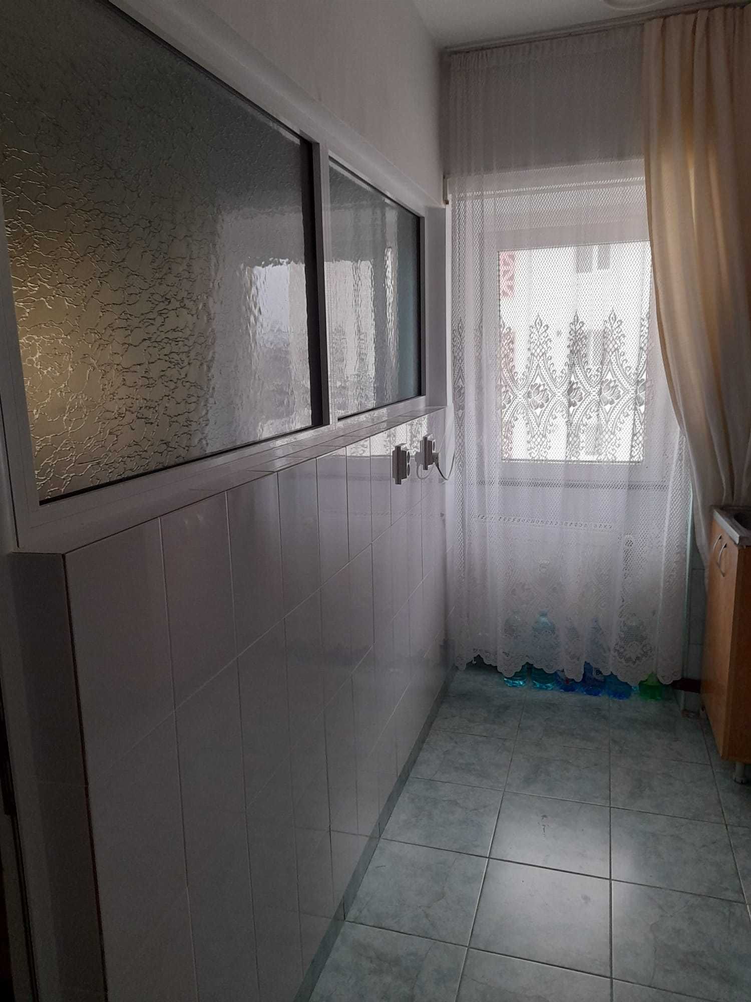 Apartament 1 cameră, zona CUG, la bulevard