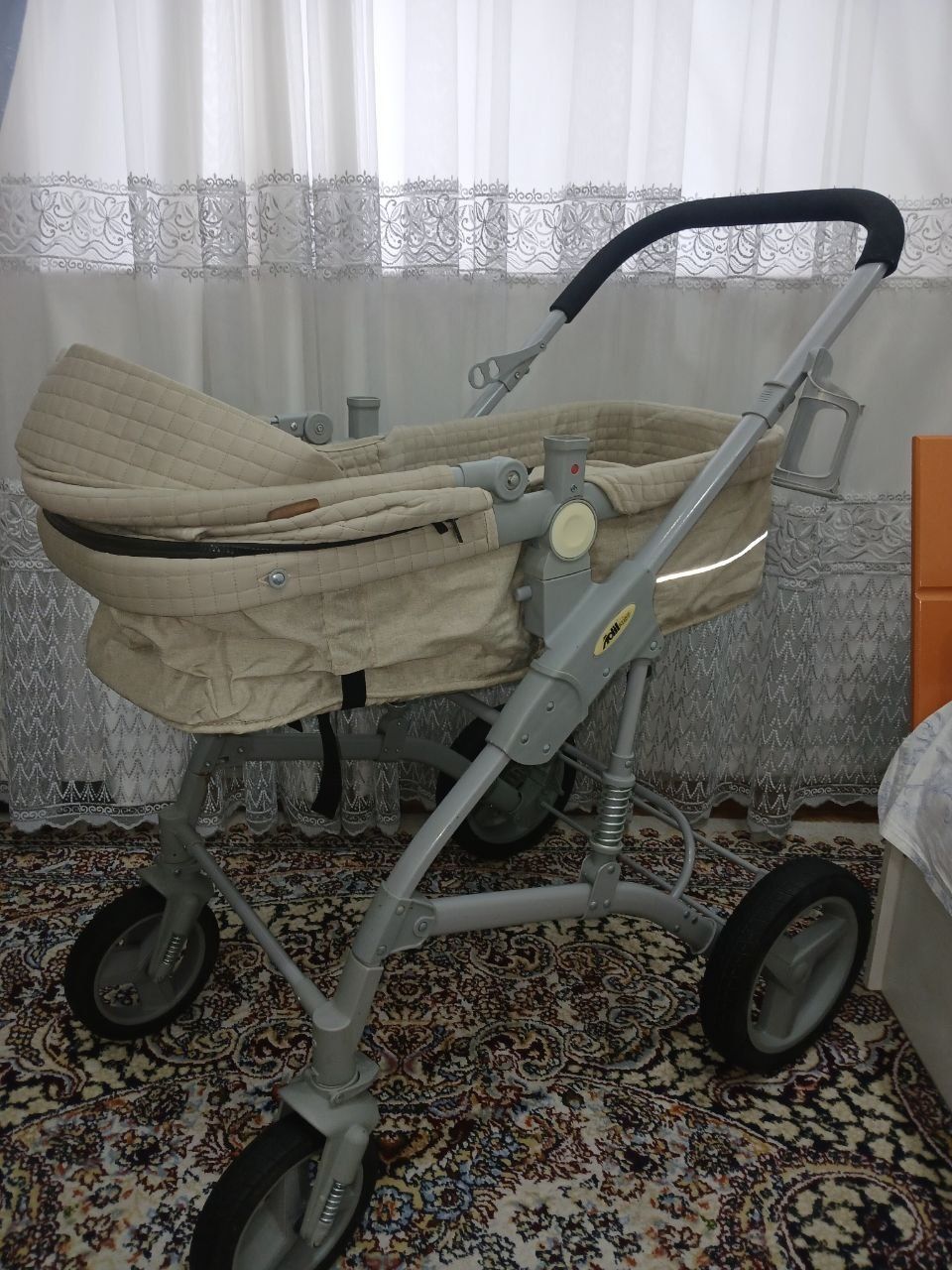 Детская коляска Adil