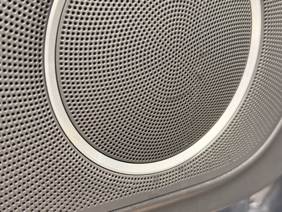 Audi s5 4.2 354к.с