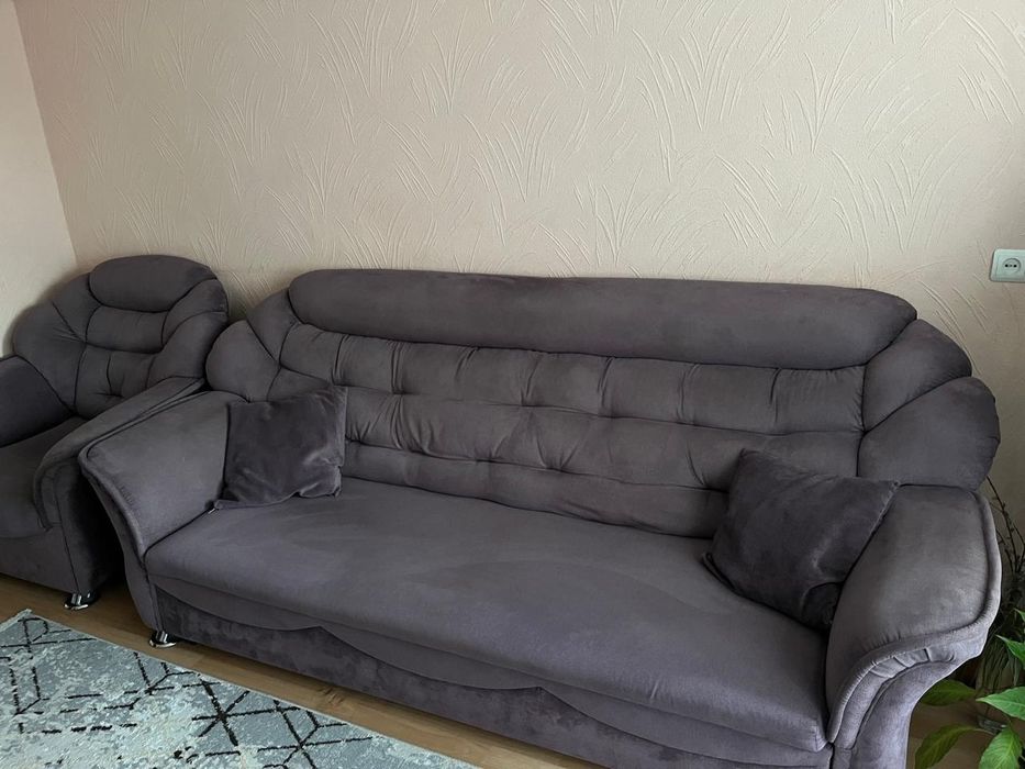 Продам диван и кресло