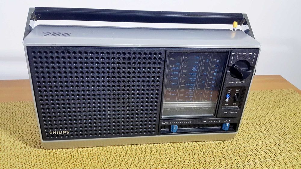 Radio portabil PHILIPS