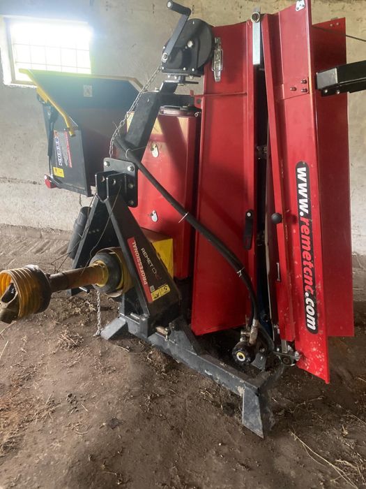 Tocatoare ramuri, vegetatie forestiera