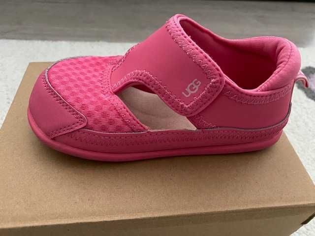 Детски летни обувки UGG