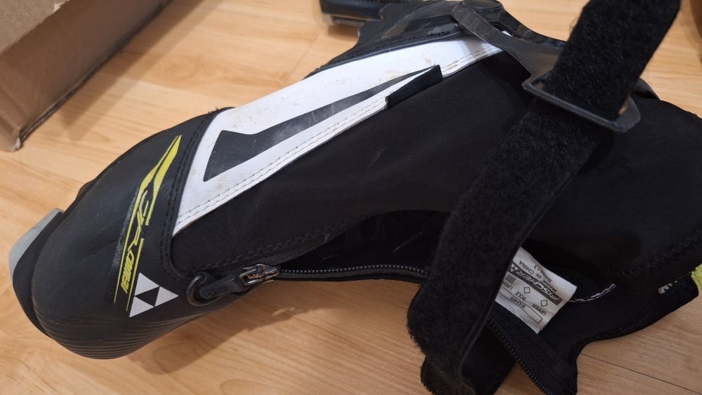 Обувки за скк и ски бягане