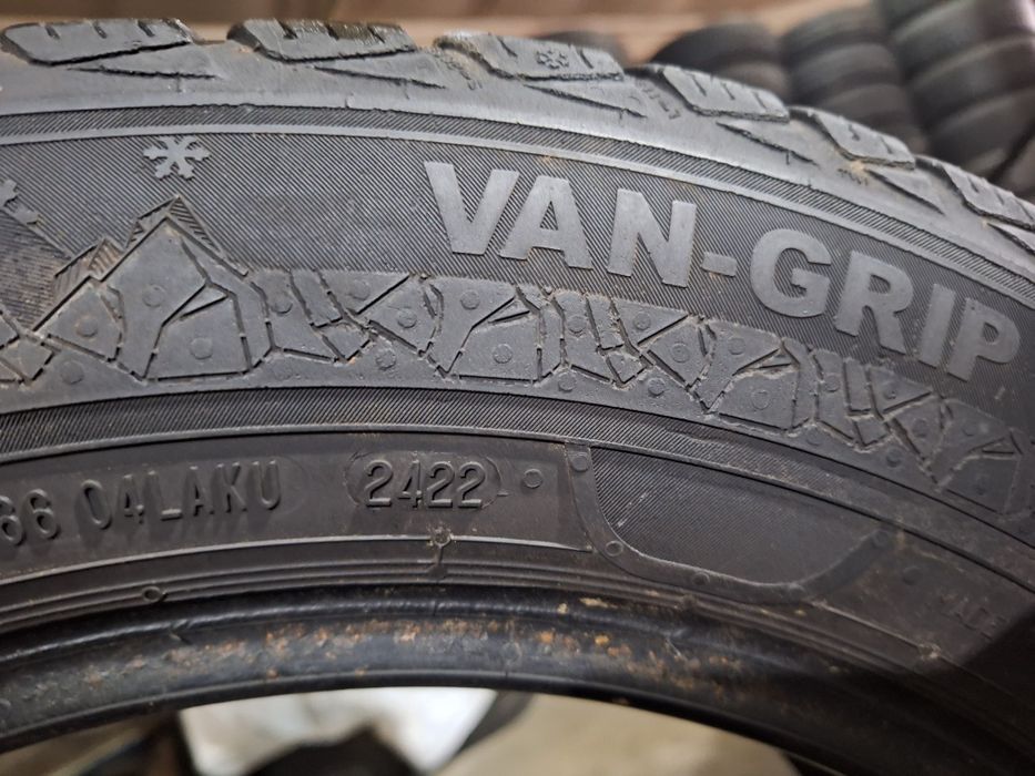 9mm! 205 65 16 C Semperit vangrip 3