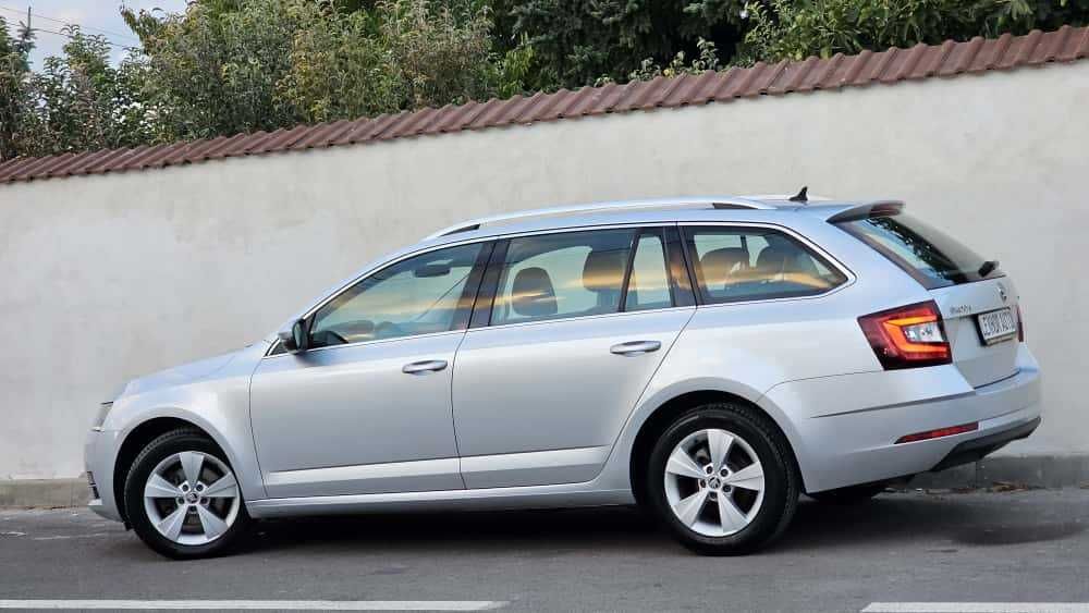 Skoda Octavia STYLE 2.0TDI 150cp 2019 DSG / Matrix Virtual Cockpit TOP
