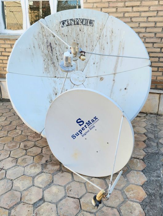 Параболическая антенна. Работает отлично. Дешево. Цена за всё