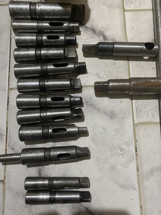 Conuri Morse, Mandrine