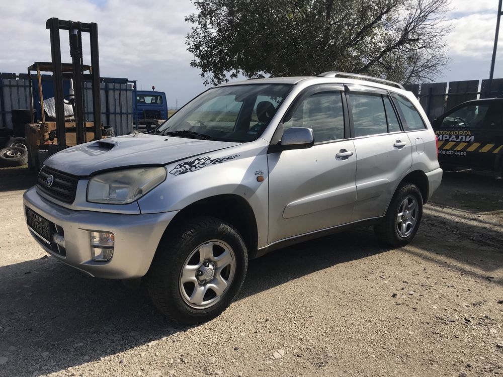 Toyota RAV4 2.0D-4D 116кс на части