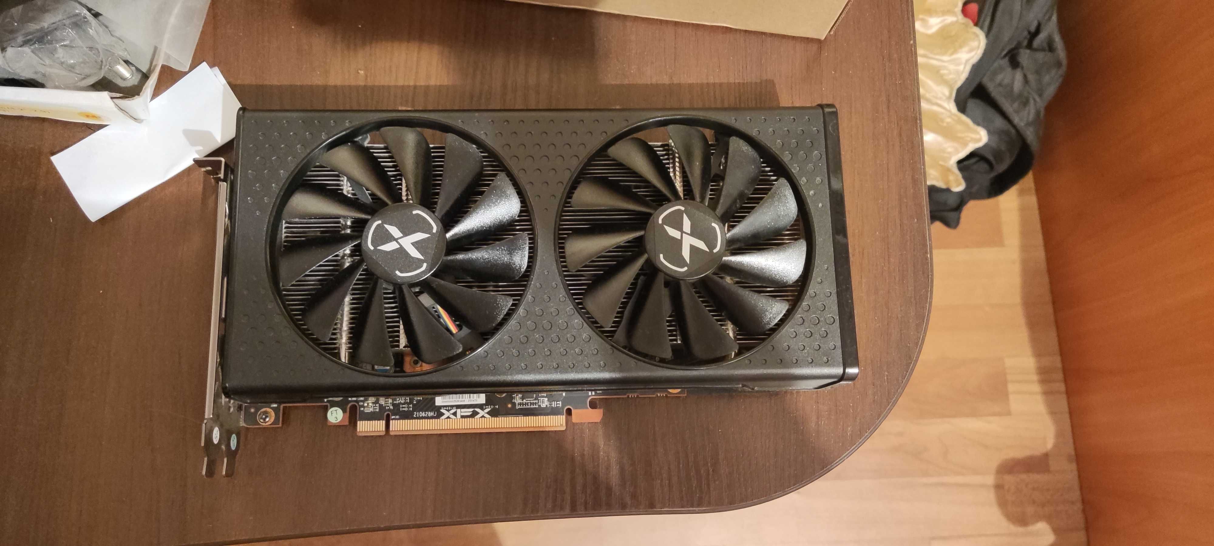 Продам Видеокарту XFX RX 6600 8GB DDR6