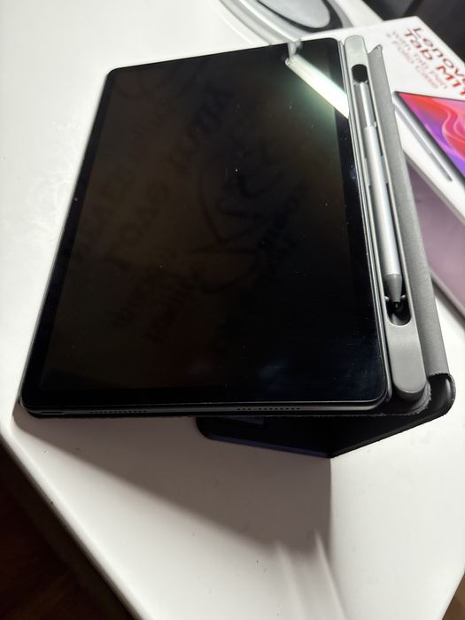 Tableta Lenovo Tab M11