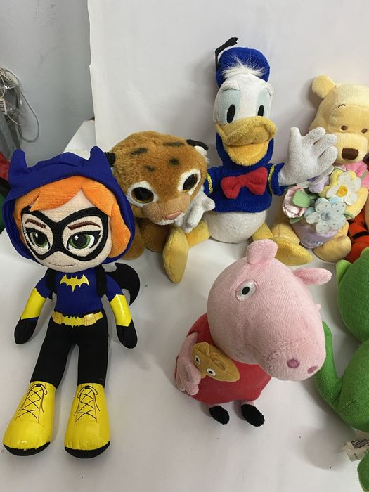 Lot 14 jucării din pluș 15-30 cm PEPPA PIG DISNEY ANGRY BIRDS en gros