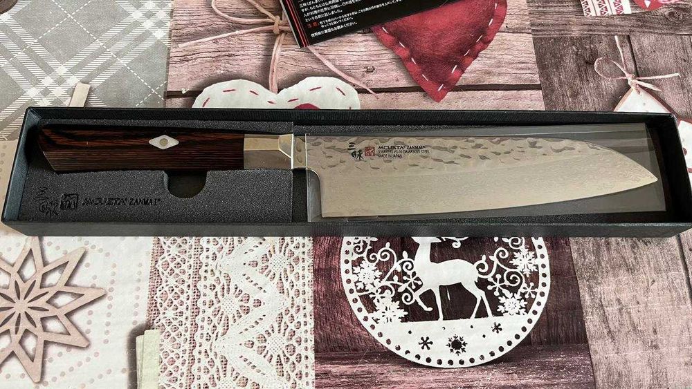 Японски нож Сантоку Mcusta Zanmai Hammered