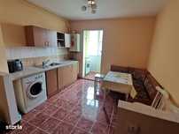 INCHIRIEZ apartament 2 camere decomandat ,zona Strand