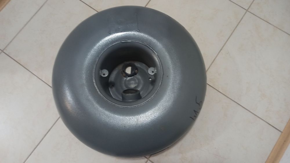 Тороидална бутилка