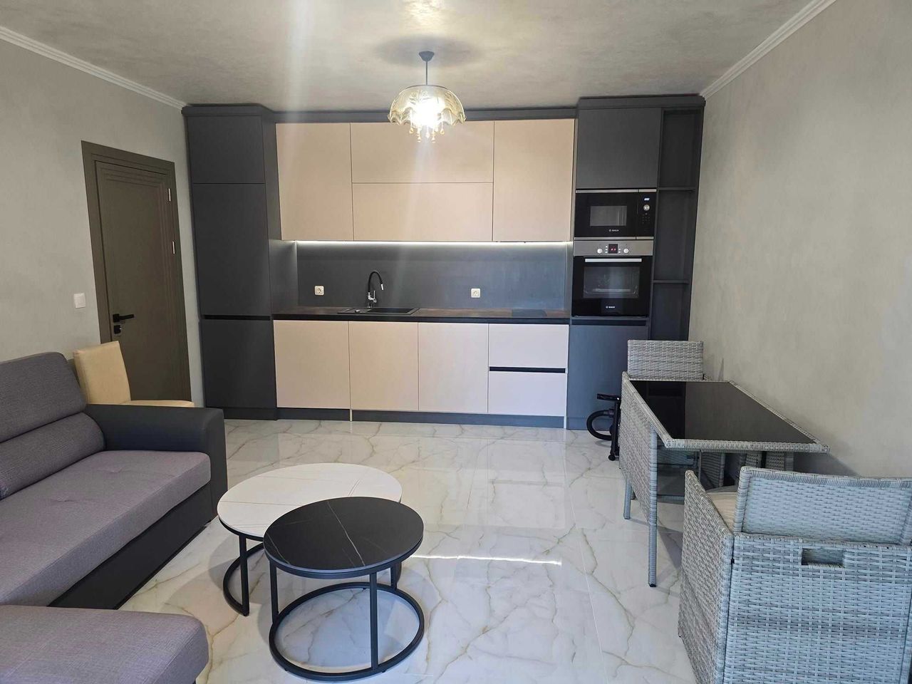 Продава се Двустаен апартамент в с. Равда, Област Бургас - 69 кв.м за 2073 €/кв.м - Снимка #3