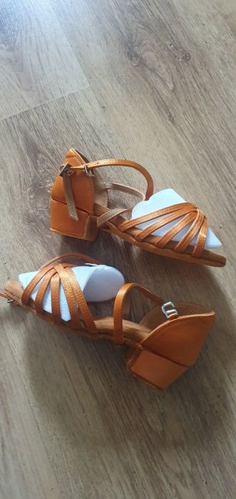 Професионални обувки за латино/ модерни танци