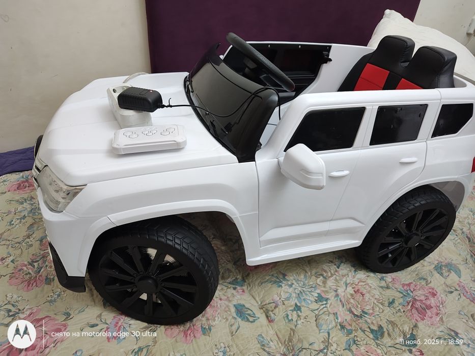 Продам детский джип Lexus !