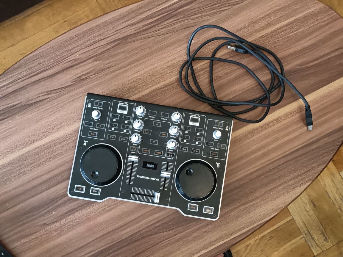 Hercules DJ CONTROL MP3 E2