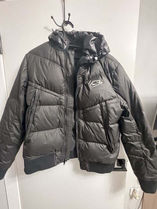 Nike с капешонам