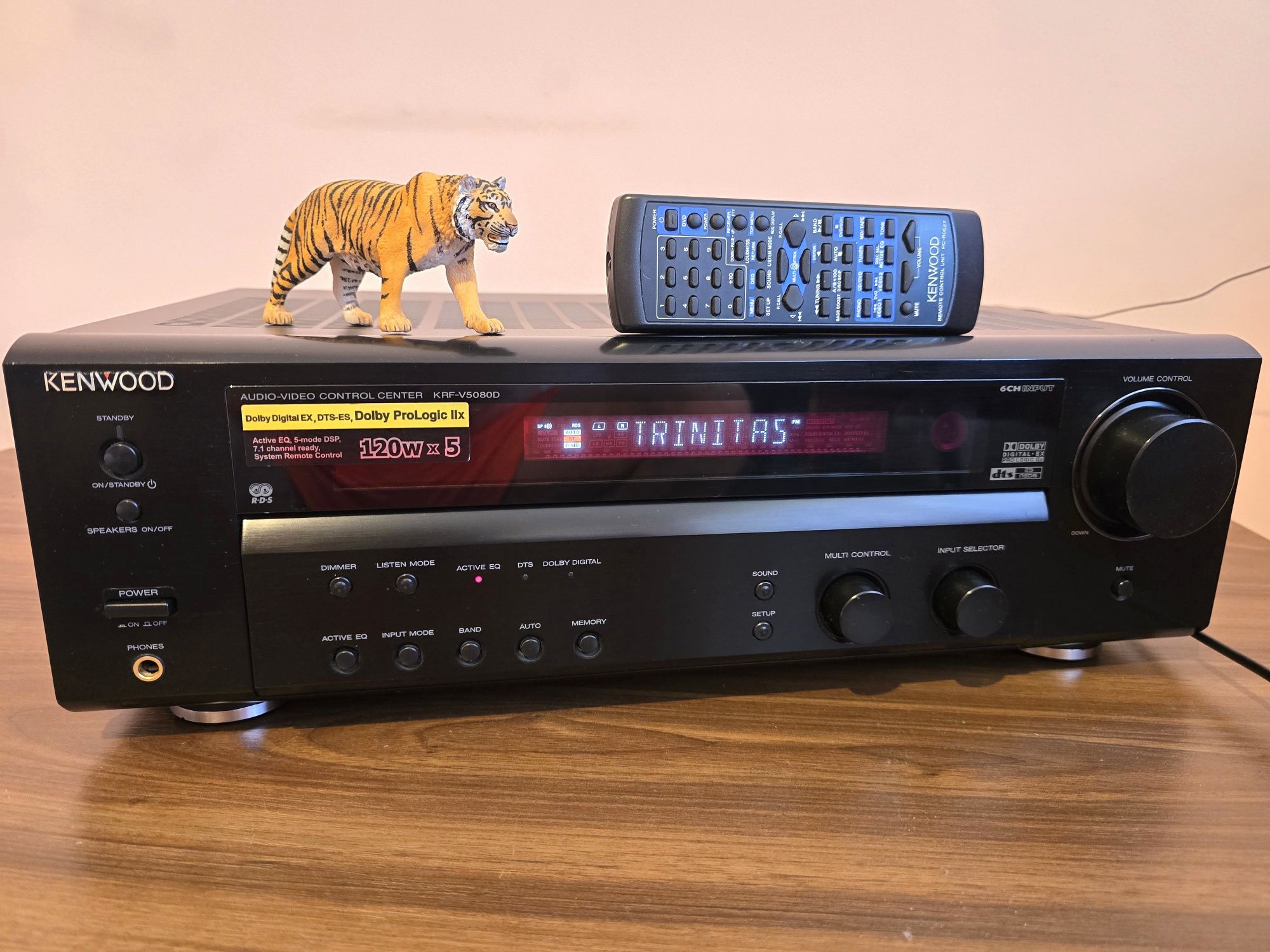 Kenwood KRF-5080D. O piesă superbă. Ca nou. Preț fix !