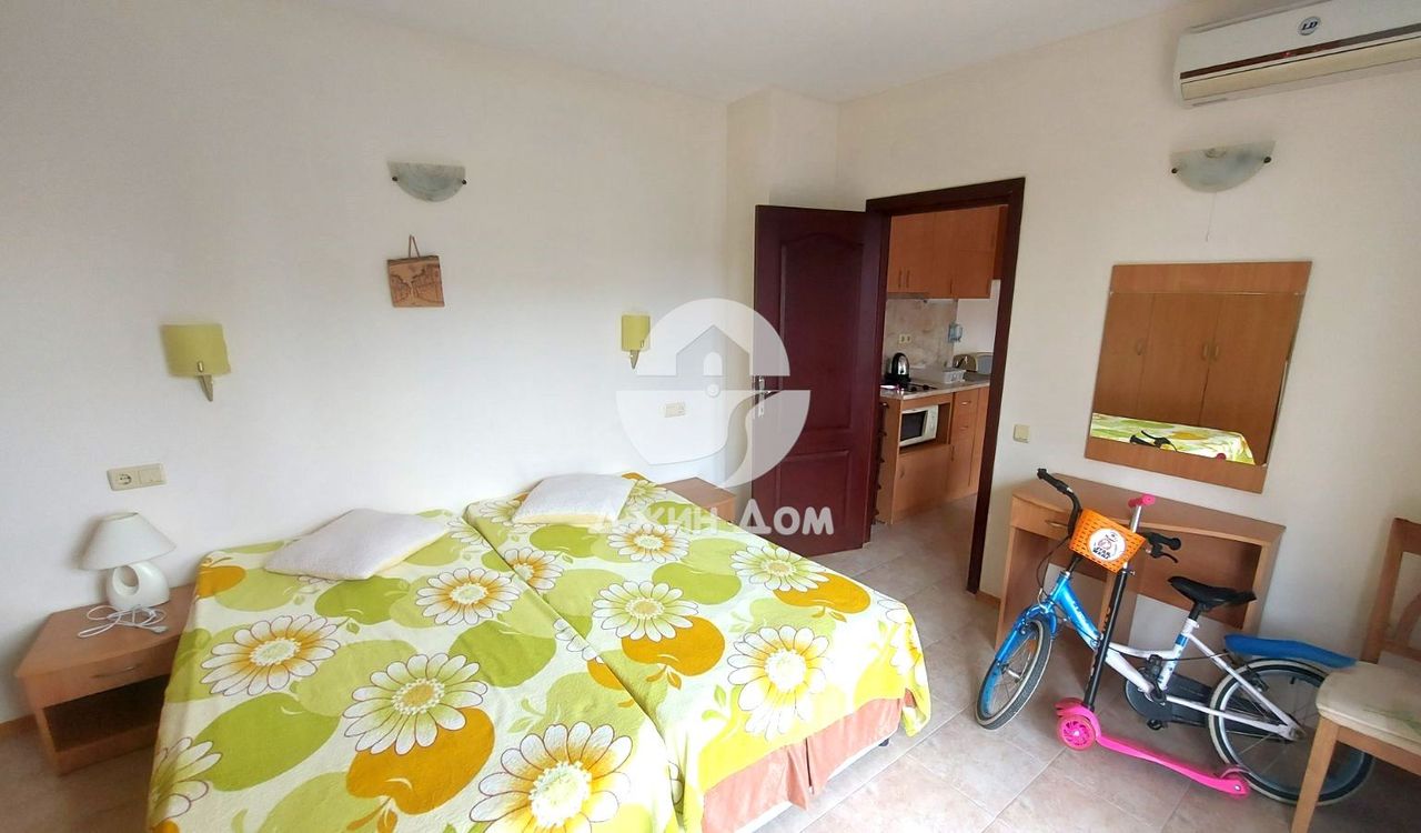 Продава се Тристаен апартамент в к.к. Слънчев бряг - 99 кв.м за 859 €/кв.м - Снимка #5