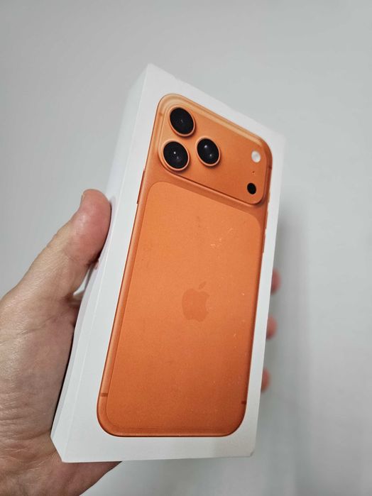 Iphone 17 Pro Max 512 Gb nou la cutie Orange Cosmic.