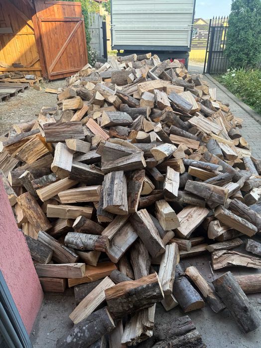 Lemn de foc fag și carpen cu livrare în Livezeni și Corunca
