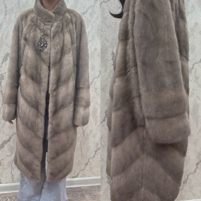 Продается норковая шуба в идеалном состояний. Почти не носила.