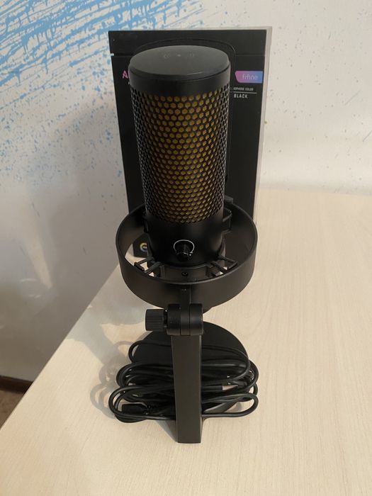 Продаю Микфрофон Fifine A9 в черном цвете