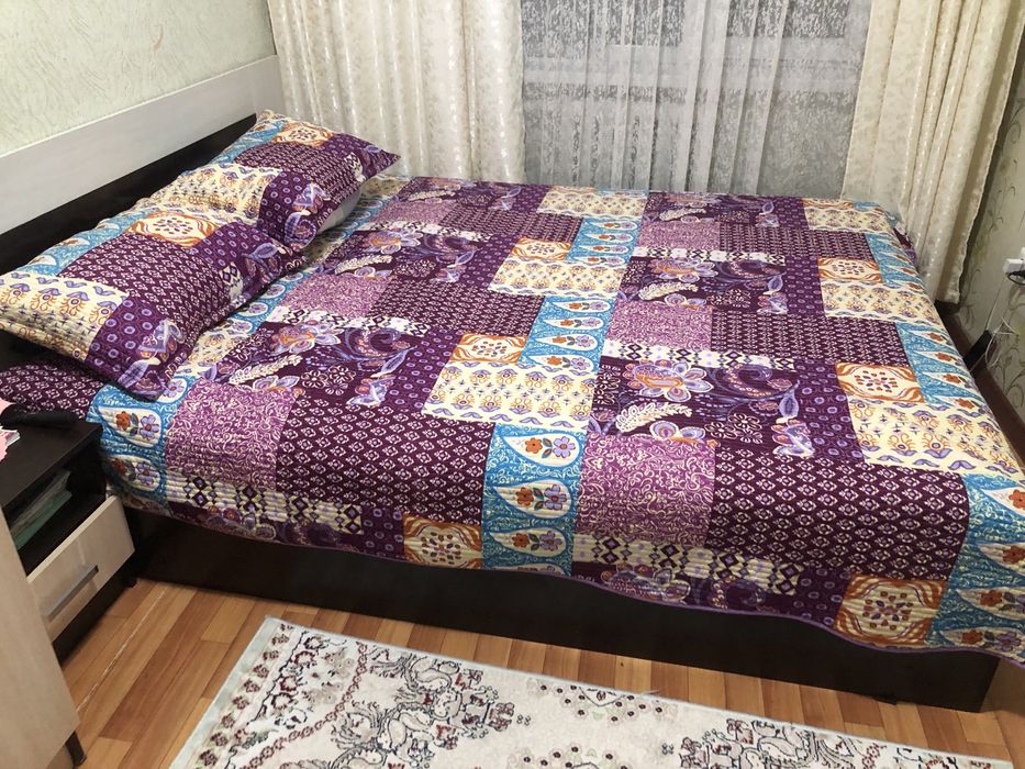 Продаётся двухспальная кровать