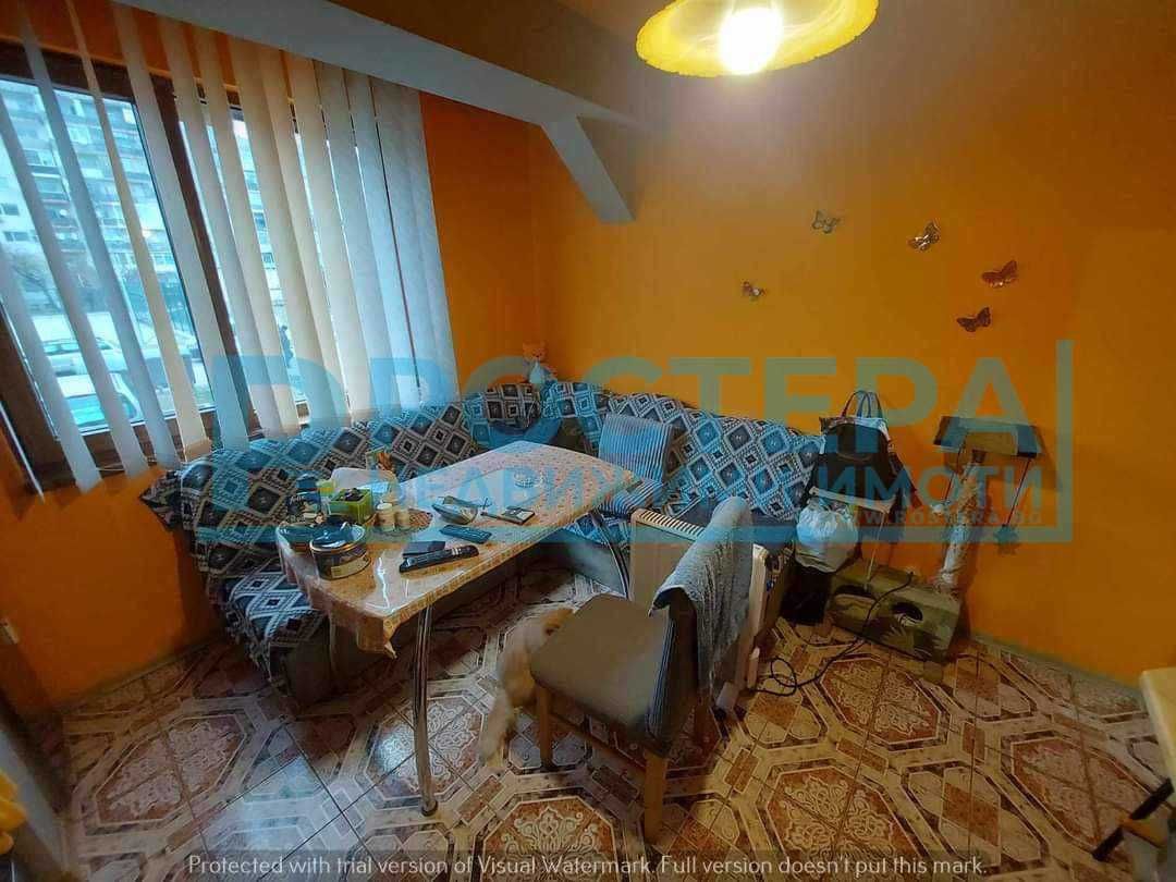 Продава се Тристаен апартамент в Търговище, Запад 2 - 78 кв.м за 1138 €/кв.м - Снимка #7