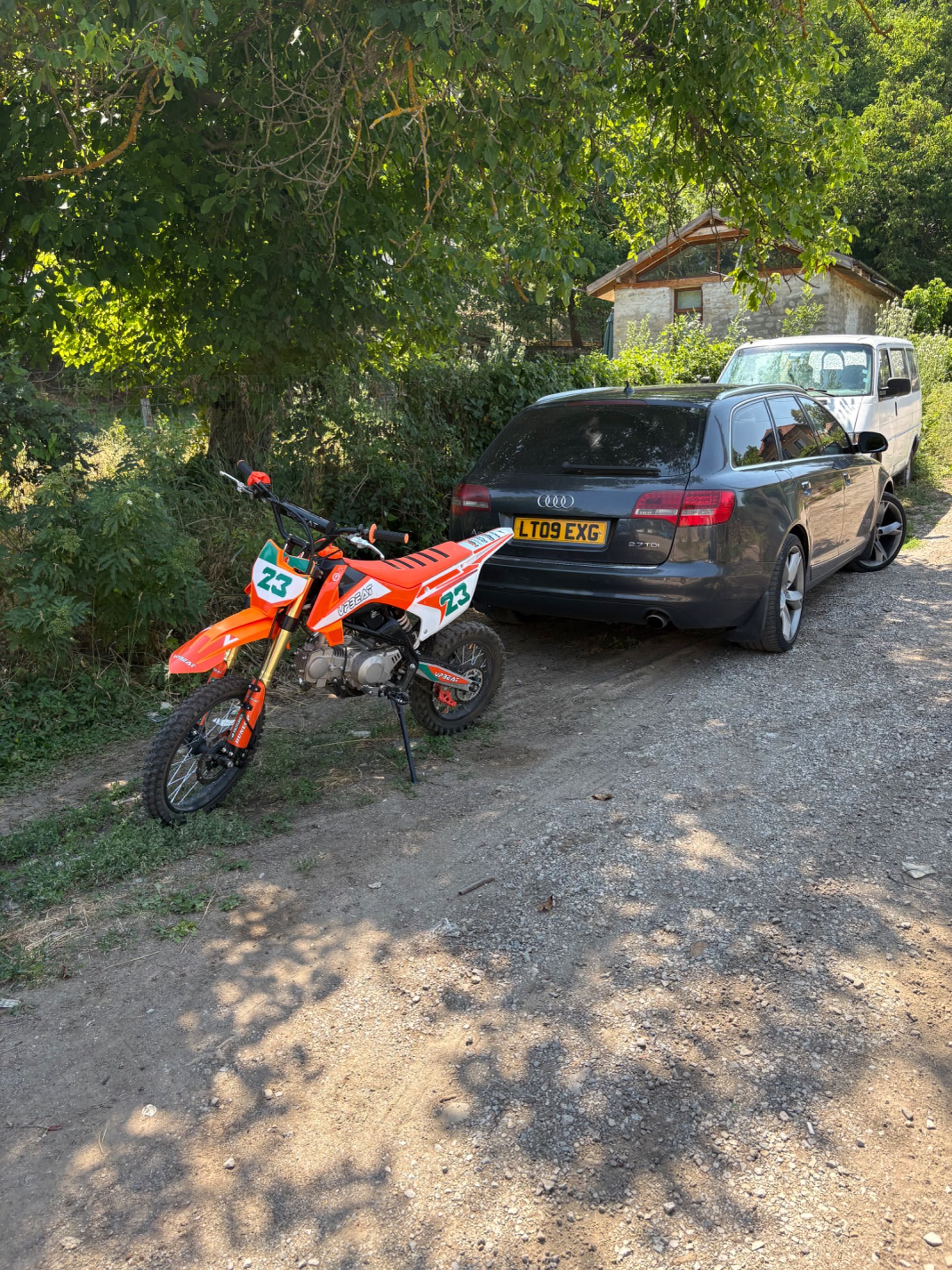 Продавам мотор upbeat 125 cc