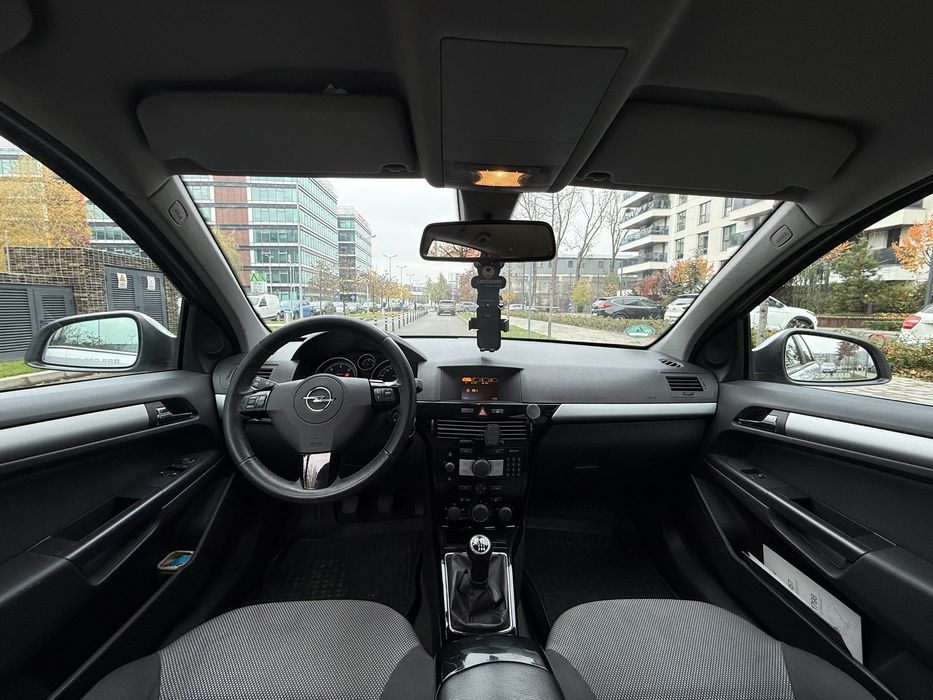 Opel Astra H BREAK (Caravan) 1.7 CDTI Eco Flex 2011