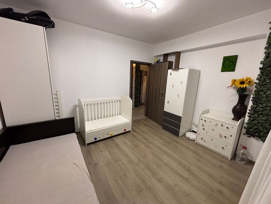 Apartament 3 camere cu terasa si 2 bai – parter