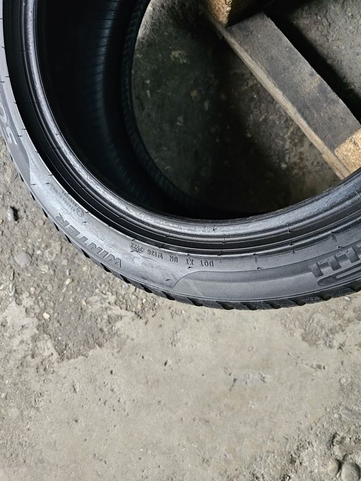 1 anvelopa iarna 275 40 18 Pirelli 2022